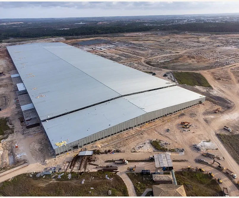 Vista aérea da obra da fábrica da BYD em Camaçari