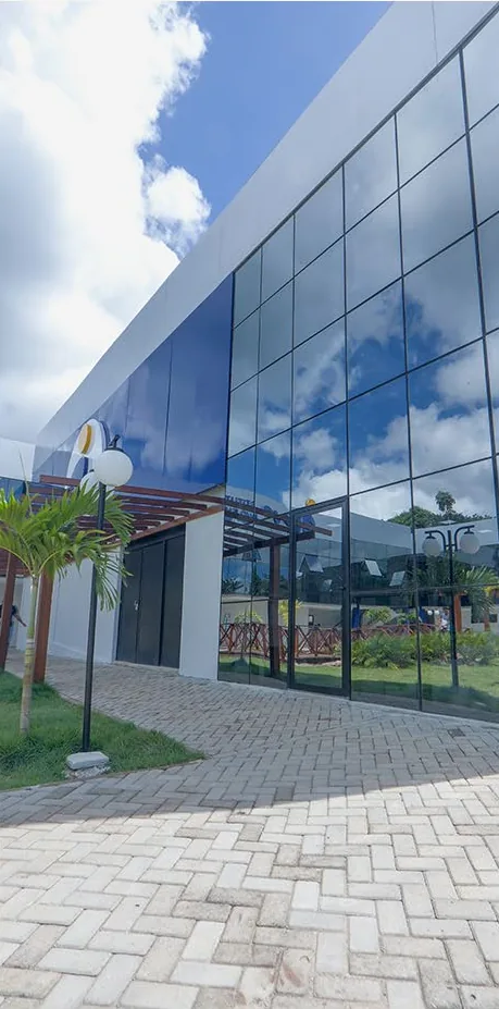 Fachada de pele de vidro executada pela Líder no Instituto Inove